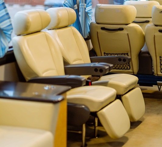 17 Seater Minibus